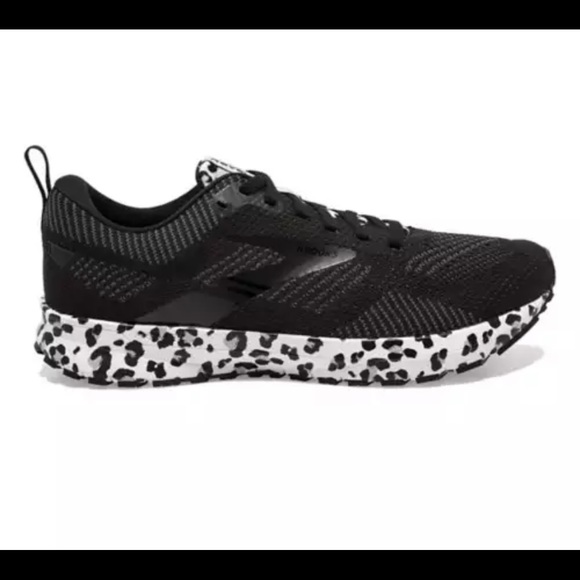 Brooks Shoes Womens Brooks Revel 5 Running Shoes Snow Leopard